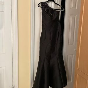 JS collection unique one shoulder black gown size 6 with beautiful beadwork